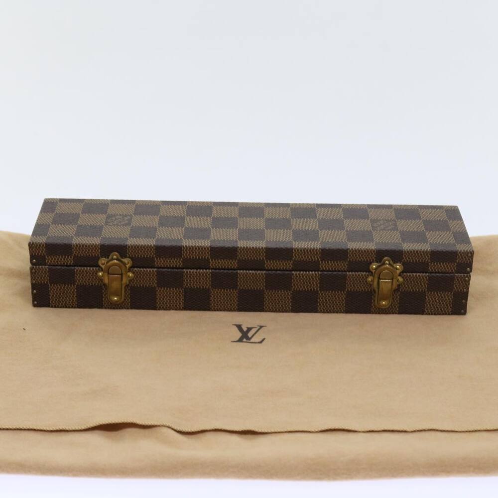 LOUIS VUITTON Damier Ebene Watch Case Trunk - Picture 12 of 16